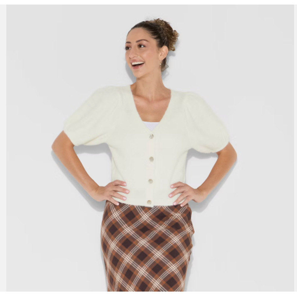 Puff Short Sleeve V-Neck Cardigan Off White Sz Large NWT Super Cozy -Wild Fable